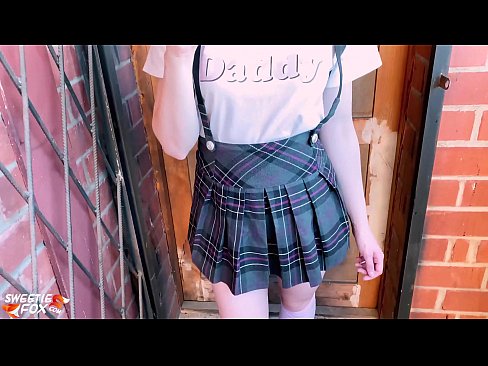 ❤️ Schoolgirl nyedot kontol rumiyin lan jancok tinimbang kelas. ❤ Seks kualitas ing kita